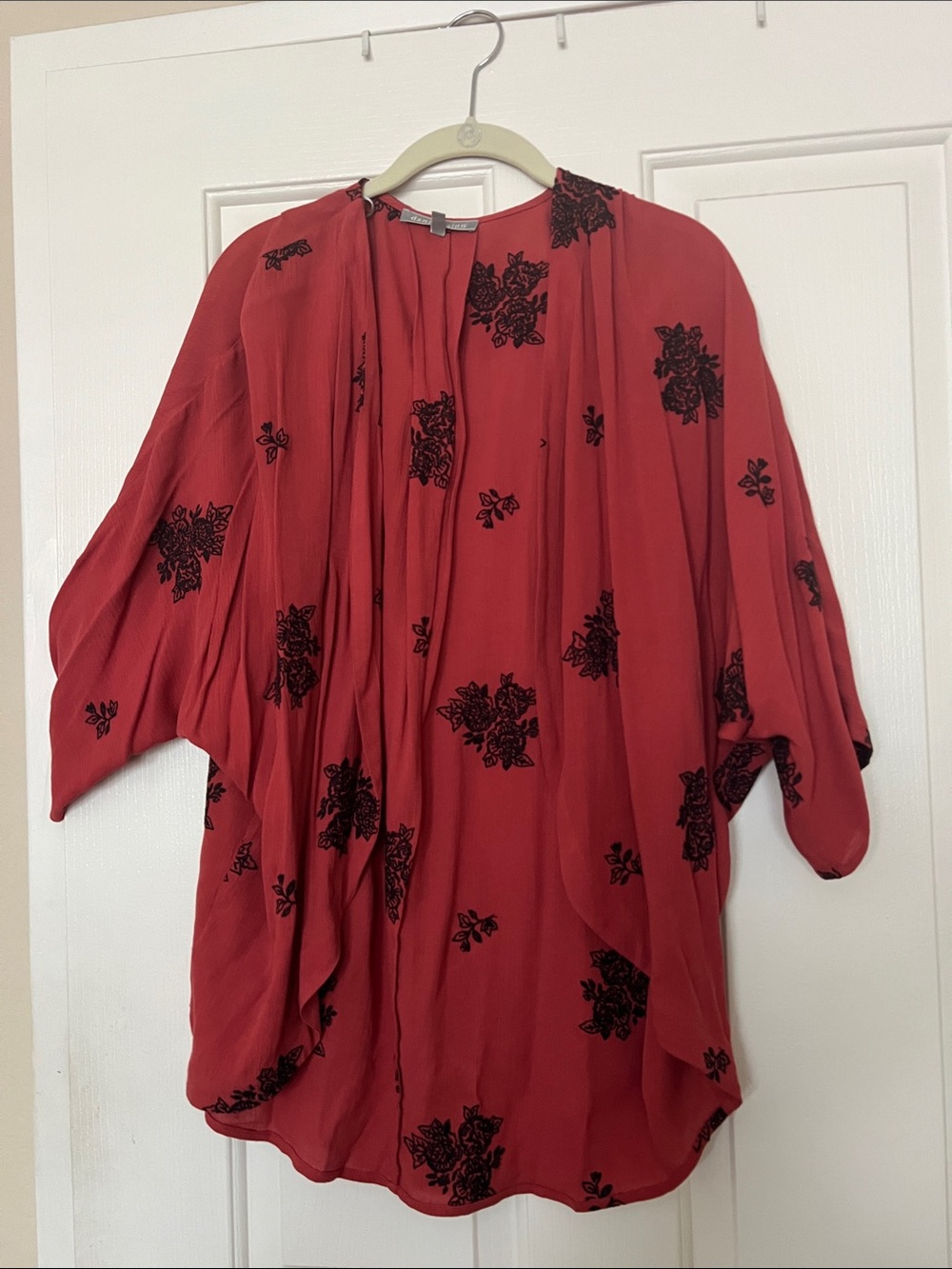 Daniel Rainn Red Floral-Print Draped Kimono Top